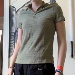 Women’s green zip up t shirt